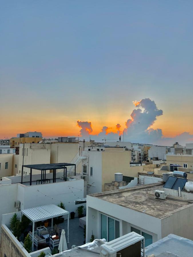 Room With Private Bathroom Sliema Luaran gambar